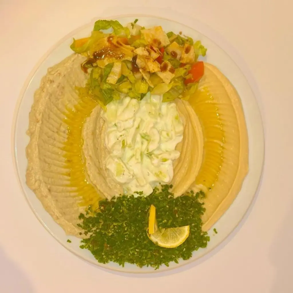سلطة مشكل - كبير